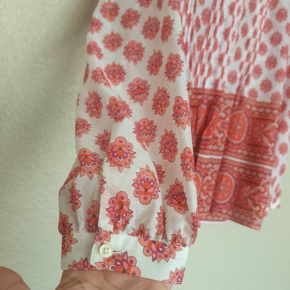 TALBOTS top colorful blouse with lightweight designs printed long sleeve size‎ M - Picture 9 of 13
